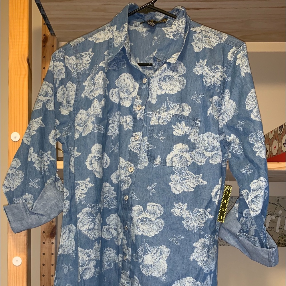 NEW Light Wash Floral Denim Shirt